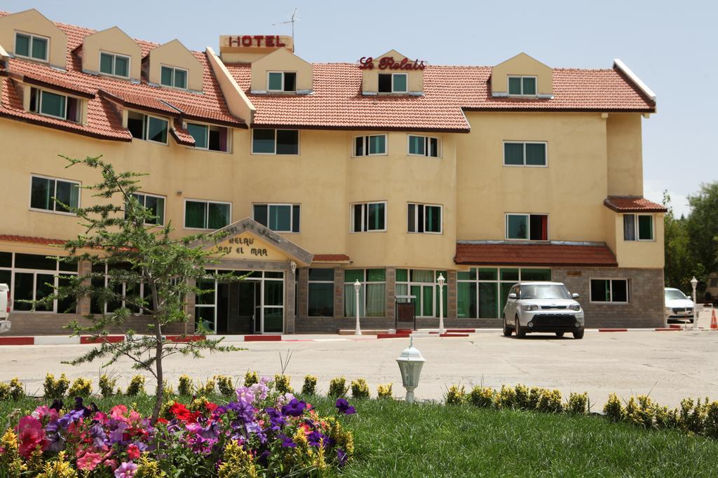 Hotel Relais Ras El Maa Ifrane  Exterior photo